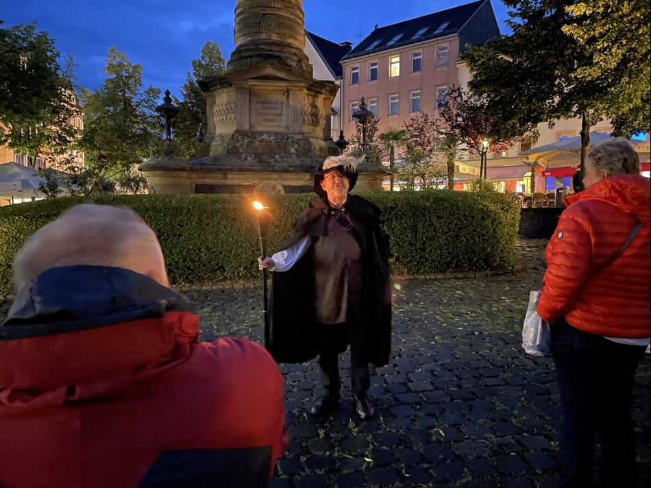 Nachtwächterführung mit Fackel durch Siegburg