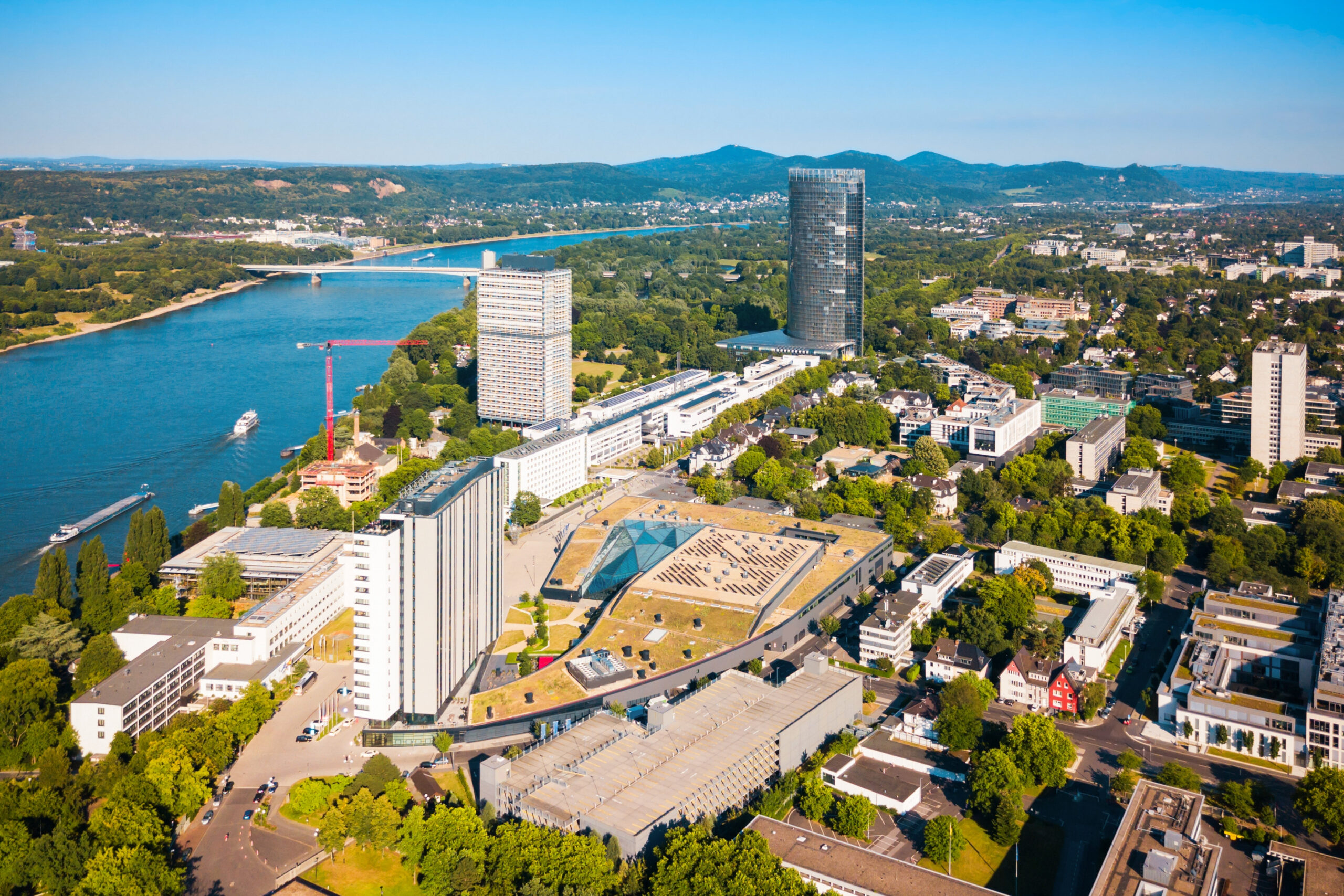 Stadtführung durch Bonn – Wege zur Demokratie im Regierungsviertel